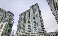1 Bed Condo w/ Den in Downtown Mississauga!