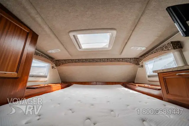 2017 Northern Lite Special Edition 10.2 in Travel Trailers & Campers in Kelowna - Image 20
