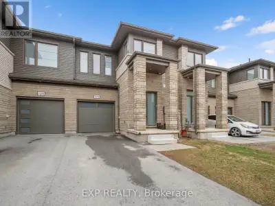 FREEHOLD TOWNHOUSE IN SOUTH END NIAGARA FALLS WITH NO REAR NEIGHBOURS. Built in 2023, this beautiful...