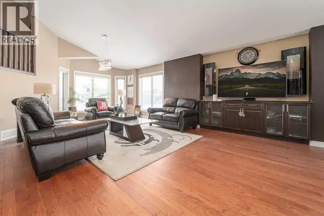 346 Sixmile Ridge S Lethbridge, Alberta in Houses for Sale in Lethbridge - Image 13