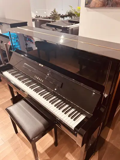 PIANO YAMAHA U1A (1985), View more