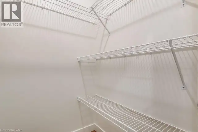 208 WILLIAM Street Delhi, Ontario in Houses for Sale in Norfolk County - Image 11