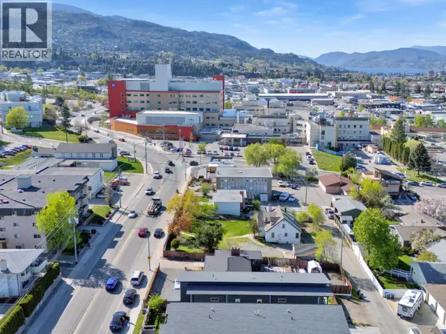 1471 & 1473 Government Street Penticton, British Columbia in Land for Sale in Penticton - Image 9