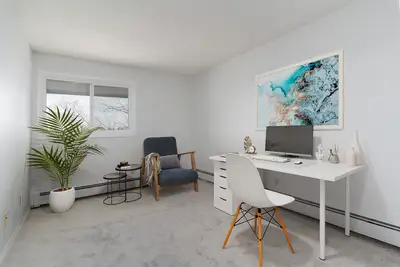 1 Bedroom - 437 Saddleback Rd.