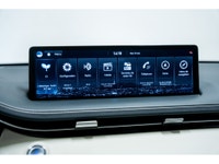 Le Genesis GV70 Prestige Électrique 2023 incarne l'excellence et l'innovation dans le domaine des vé... (image 2)