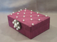 Exquisite Silk Fabric & Pearly Beads Trinket/Jewelery Box Brooch City of Montréal Greater Montréal Preview