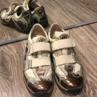 Men’s Paciotti Velcro shoes (size 8-8.5)
