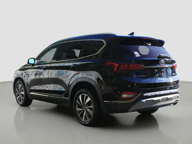2019 Hyundai Santa Fe 2.0T Preferred AWD w/Dark Chrome Accent fo in Cars & Trucks in Comox / Courtenay / Cumberland - Image 6