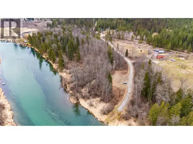 Nixon Road Lot# 83 Appledale, British Columbia in Land for Sale in Nelson - Image 7