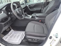 Price includes $1,000 finance credit. Price does not include fees or taxes. The 2024 White Toyota RA... (image 9)
