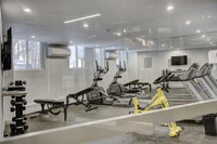 Imperial Towers is an attractively landscaped property with apartments for rent in Barrie with stunn... (image 6)