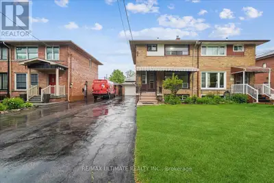 A two storey home in the heart of Toronto's Brookhaven-Amesbury community great for young profession...