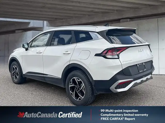 2023 Kia Sportage LX | Heated Seats | Backup Camera | in Cars & Trucks in Tricities/Pitt/Maple - Image 5