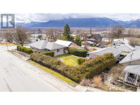 407 10th Avenue N Creston, British Columbia Nelson British Columbia Preview