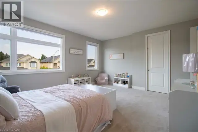 19 SECINARO Avenue Ancaster, Ontario in Long Term Rentals in Hamilton - Image 37