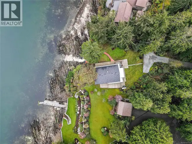 976 Lands End Rd North Saanich, British Columbia in Houses for Sale in Victoria - Image 33