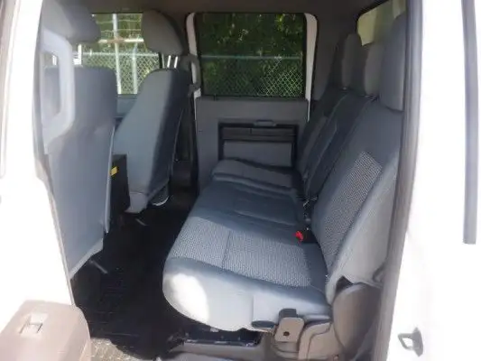 2012 Ford F-550 4x4 Crew Cab Service Truck with Shelving in Heavy Trucks in Edmonton - Image 67