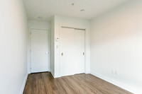 Renovated Akelius two bedroom apartment for rent. Located near sauve in the Ahuntsic neighborhood, M... (image 7)