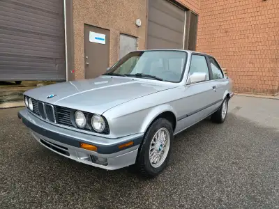 1990 BMW 325 is Coupe **CERTIFIED**