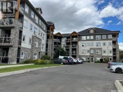 Easy Lifestyle Condo living in the prestigious Bellagio located in Hillsdale across from Wascana Lak...