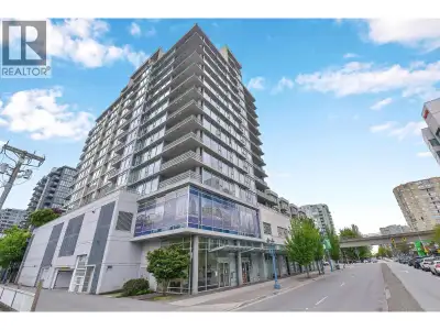 SE facing 2 bdrms/ 2 baths unit with large sundeck overlooking the Panoramic Views from Northshore M...