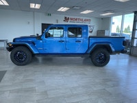 *2021 Jeep Gladiator Overland for Sale -- Premium 4x4 Pickup with Legendary Jeep Capability* The 202... (image 1)