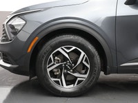 LX, FWD, Apple Carplay, Android Auto, Heated Seats, Alloys !!! Kijiji Engine: 4 Cylinder Engine 2.5L... (image 3)