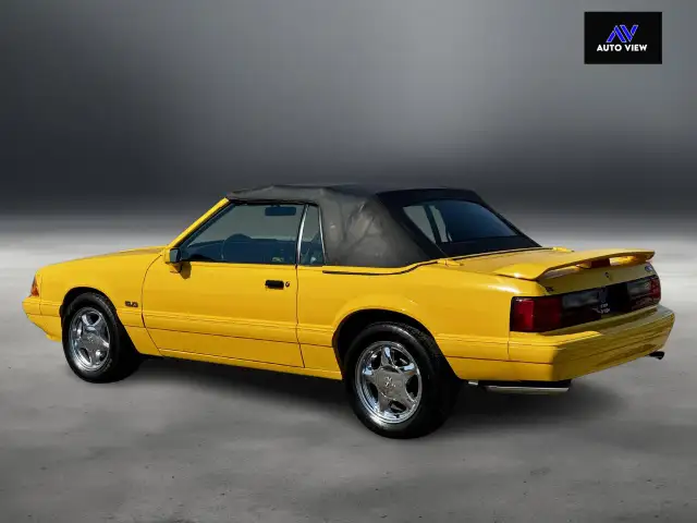 1993 Ford Mustang LX **ALL ORIGINAL FROM FACTORY** in Cars & Trucks in Hamilton - Image 14
