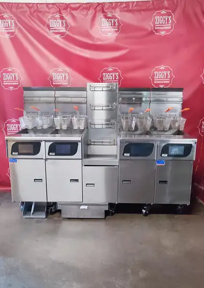 Save up to 65% new price ! Excellent condition , can ship anywhere in Canada USA ___________________...