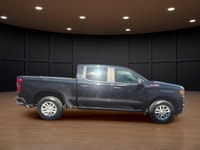 Price includes $1,000 finance credit. Price does not include fees or taxes. The 2024 Black Chevrolet... (image 3)