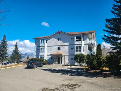 Dunvegan Manor #107