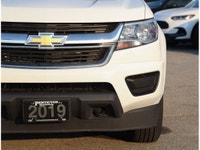 2019 CHEVROLET COLORADO WORK TRUCK - ONE OWNER - BC VEHICLE - BACKUP CAMERA - AIR CONDITIONING - 4X4... (image 6)