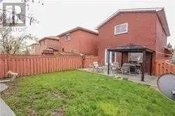 9 SALEM COURT Brampton (Brampton North), Ontario in Houses for Sale in Mississauga / Peel Region - Image 15