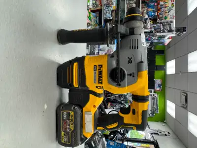 DEWALT 20V MAX XR Rotary Hammer Drill With 6.0AH Battery, View more