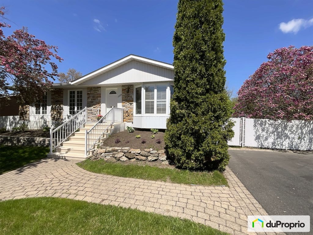 $709,000 - Bungalow for sale in Boucherville — photo 2