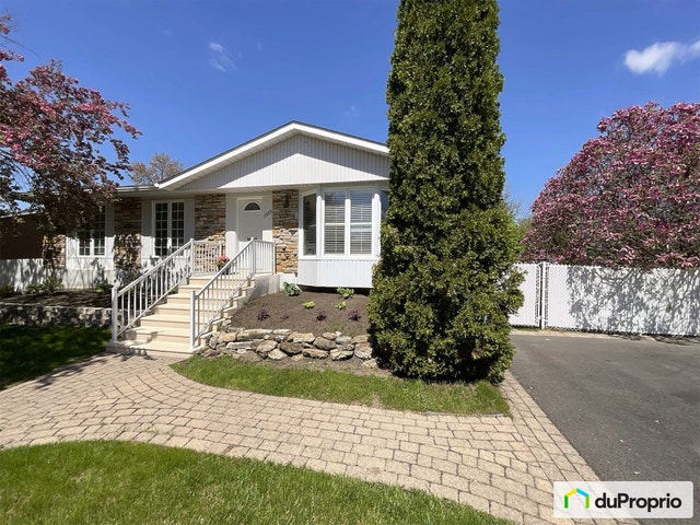 $709,000 - Bungalow for sale in Boucherville — photo 2