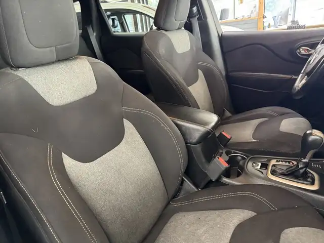 2016 Jeep Cherokee 4WD 4dr Altitude -Ltd Avail- in Cars & Trucks in Longueuil / South Shore - Image 12