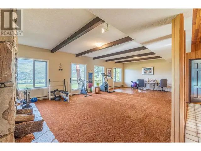 8548 YELLOWHEAD Highway Kamloops, British Columbia in Houses for Sale in Kamloops - Image 40