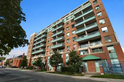 TWO MONTHS FREE! CALL NOW! *on selected units A great home, a great lifestyle. Marquee offers the pe...