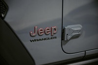 Engine: 3.6L V6 24V VVT Engine Upg I w/ESS (image 8)