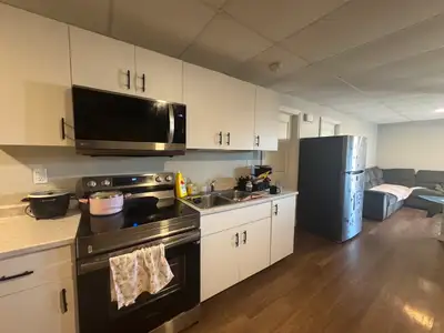 Red Deer	 2 Bed 1 Bath BSMT Suite Timberstone