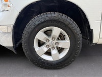 POWERFUL V8 PERFORMANCE, ALL-TERRAIN CONFIDENCE Experience the perfect combination of rugged perform... (image 8)