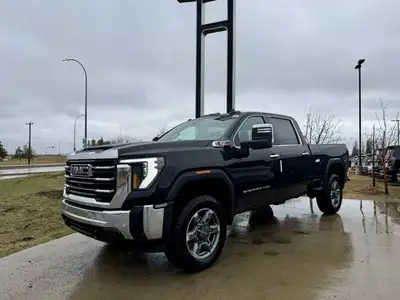 This GMC Sierra 2500HD boasts a Turbocharged Diesel V8 6.6L/ engine powering this Automatic transmis...