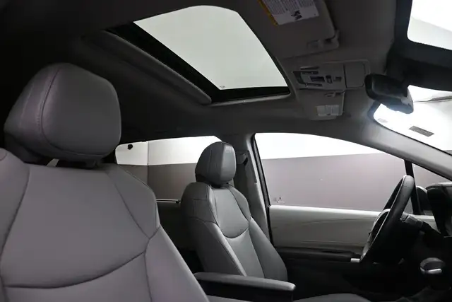 2024 Toyota Sienna XLE in Cars & Trucks in Dartmouth - Image 31