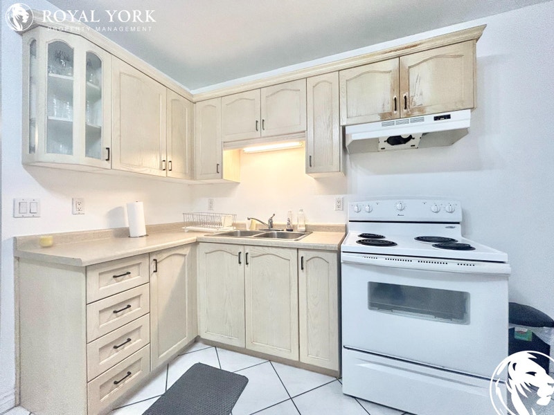 2 BED 1 BATH UNIT APARTMENT BUILDING FOR RENT 2 VINELAND A Long