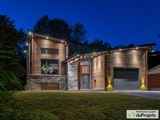 $799,000 - Raised Bungalow for sale — photo 1