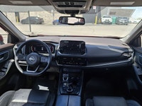 Come see this certified 2023 Nissan Rogue Platinum AWD | Leather | Sunroof | Nav | 360 Camera | HUD... (image 4)