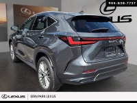 LUXURY ... Engine: 275 @ 6000 RPM L/100Km City: 10.5 L/100Km Hwy: 8.3 Safety Equipment Electronic St... (image 3)