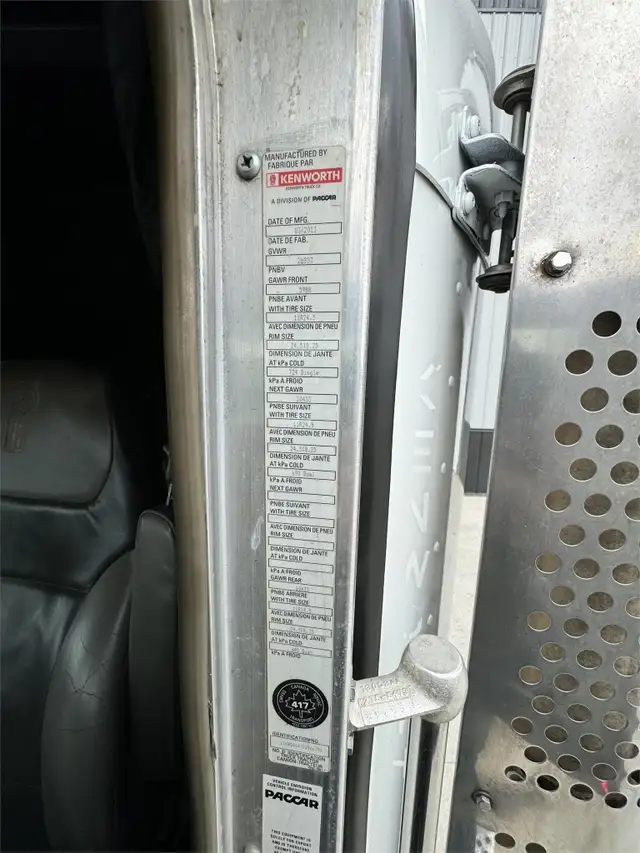 2014 KENWORTH W900L in Heavy Trucks in City of Montréal - Image 24