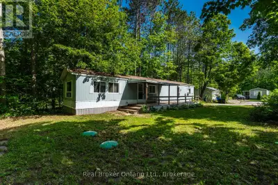 Welcome to Bramhall Park Estates! This 2-bedroom, 1-bathroom mobile home offers exceptional value in...